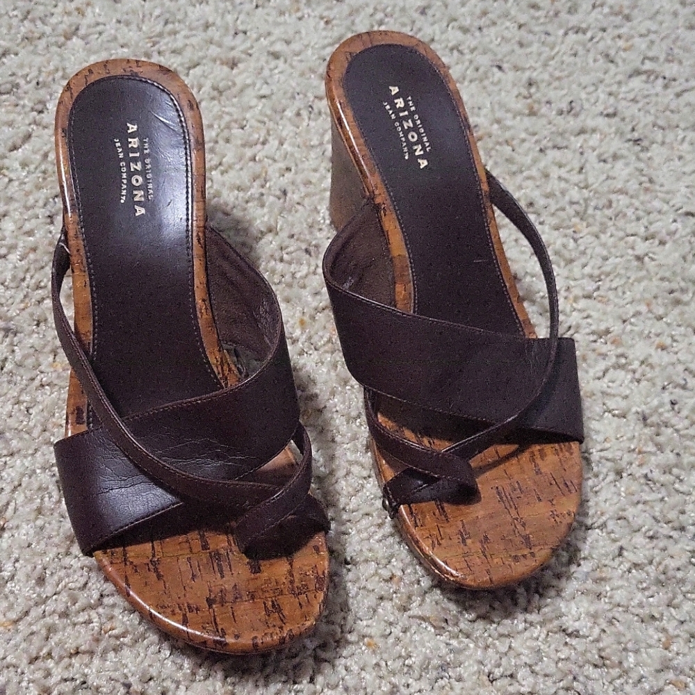 Arizona 2 in wedge brown sandal